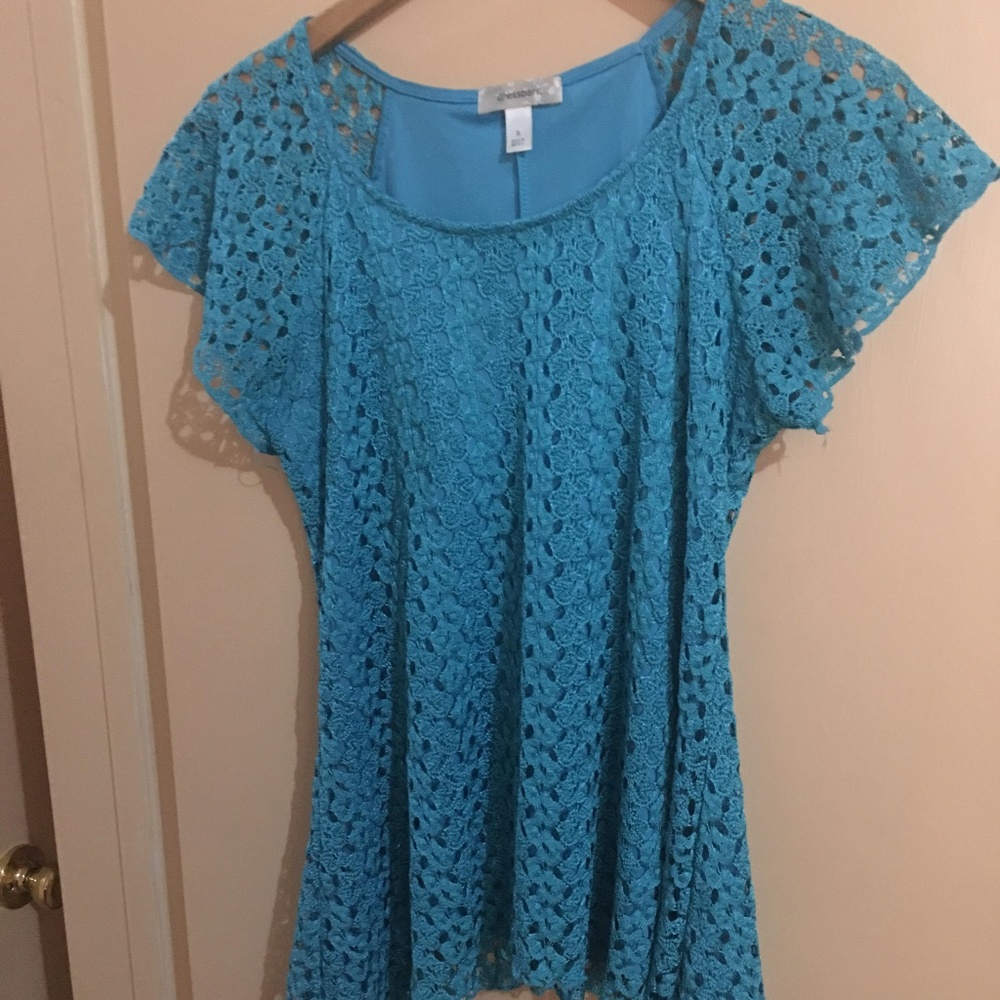 Dressbarn blue blouse